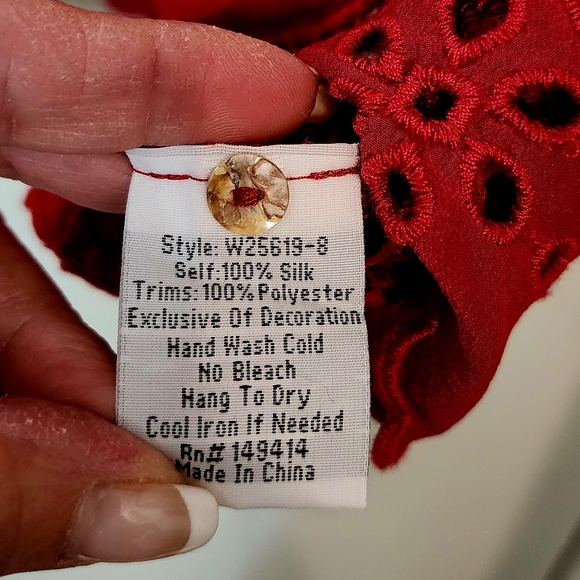 Johnny Was R-Mona Tiered Top - Picture 12 of 13